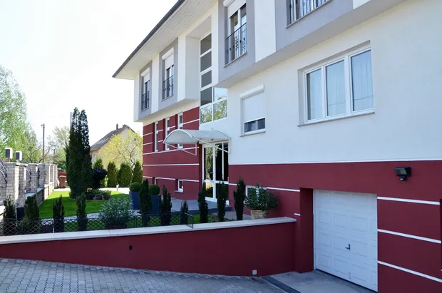 A szálloda kertje